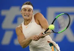 KAIYUN SPORT -阿扎伦卡新星最后时刻胜出表现突出，美国队前途光明！(阿扎伦卡孩子父亲)