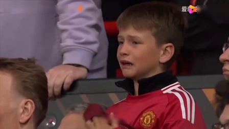 kaiyun体育 -转折点!里昂战术微调,欧联最后时刻攻防权衡,话题不断,球队文化被再次提及(欧洲战场转折点)