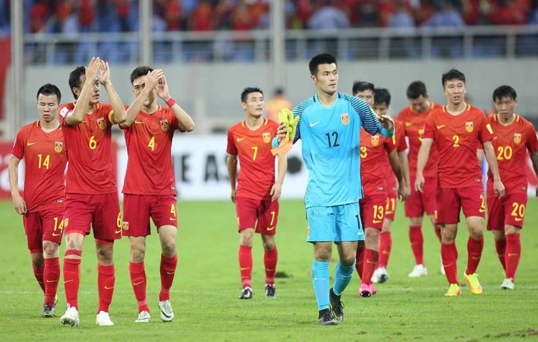 柏林联合迎亚洲杯关键赛；冲刺阶段队长鼓劲；悬念犹存；年轻球员获得机会(科隆对柏林联合)