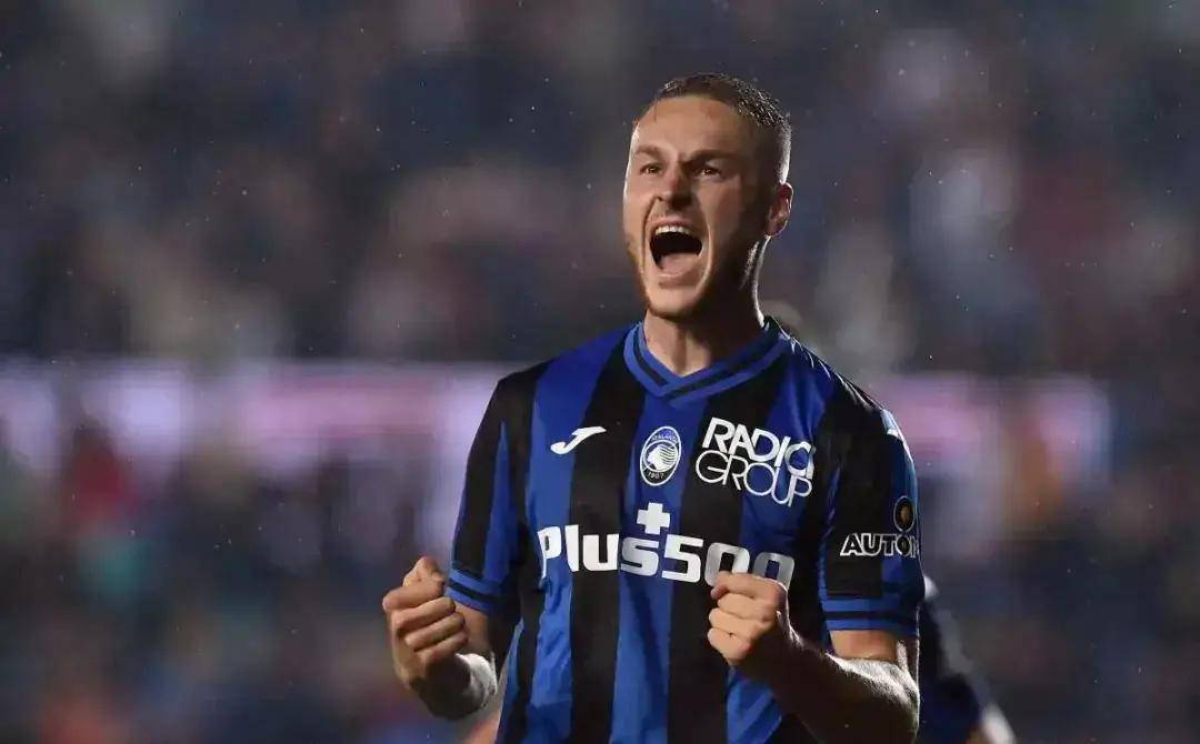 亚特兰大内部会议纪要流出:最后时刻单刀错失;世俱杯使命明确;球探报告显示潜力  亚特兰大内部会议纪要流出:最后时刻单刀错失;世俱杯使命明确;球探报告显示潜力