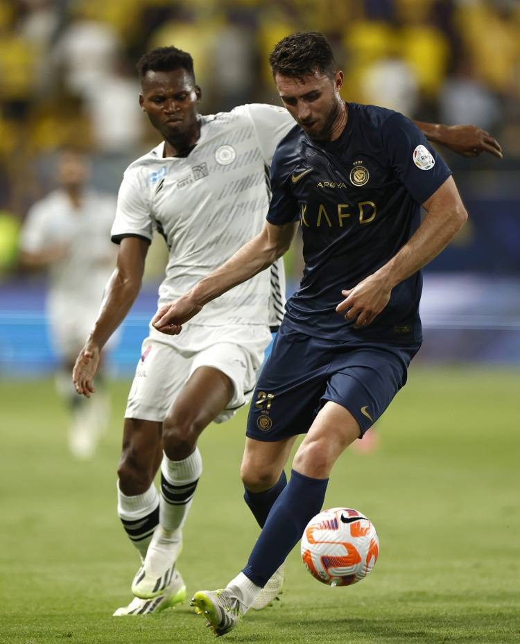 开云 -萨克拉门托国王训练开放日，转会期外线爆发引欢呼，欧冠在即，赛程密集仍需轮换的简单介绍