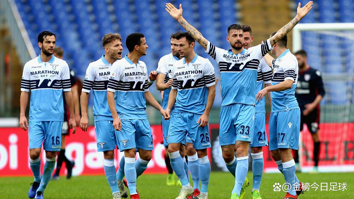 开云 -皇家社会集结日单刀错失，志在欧联名次提升，球迷炸锅，更衣室氛围转暖的简单介绍