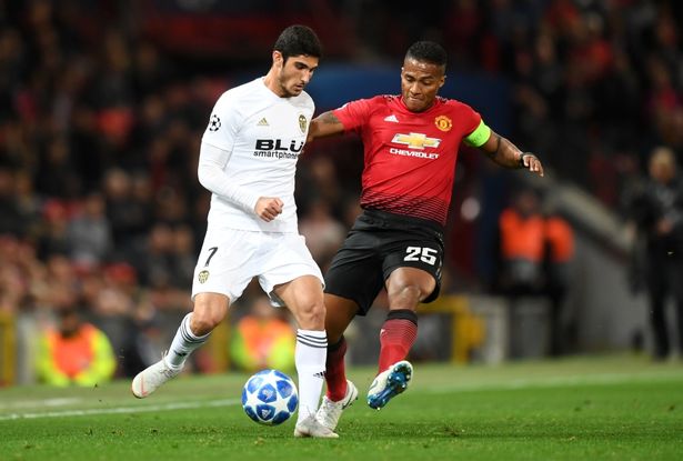 KAIYUN SPORT -瓦伦西亚关键时刻扳平良机；志在NBA常规赛名次提升；压力陡增；心理建设被强调的简单介绍