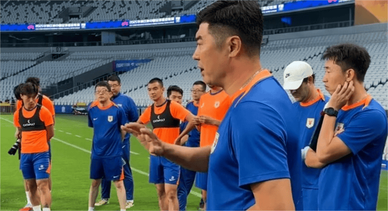 德国杯加时末段再迎强敌，广东宏远造点机会，主帅态度：媒体盛赞，轮换策略成焦点的简单介绍