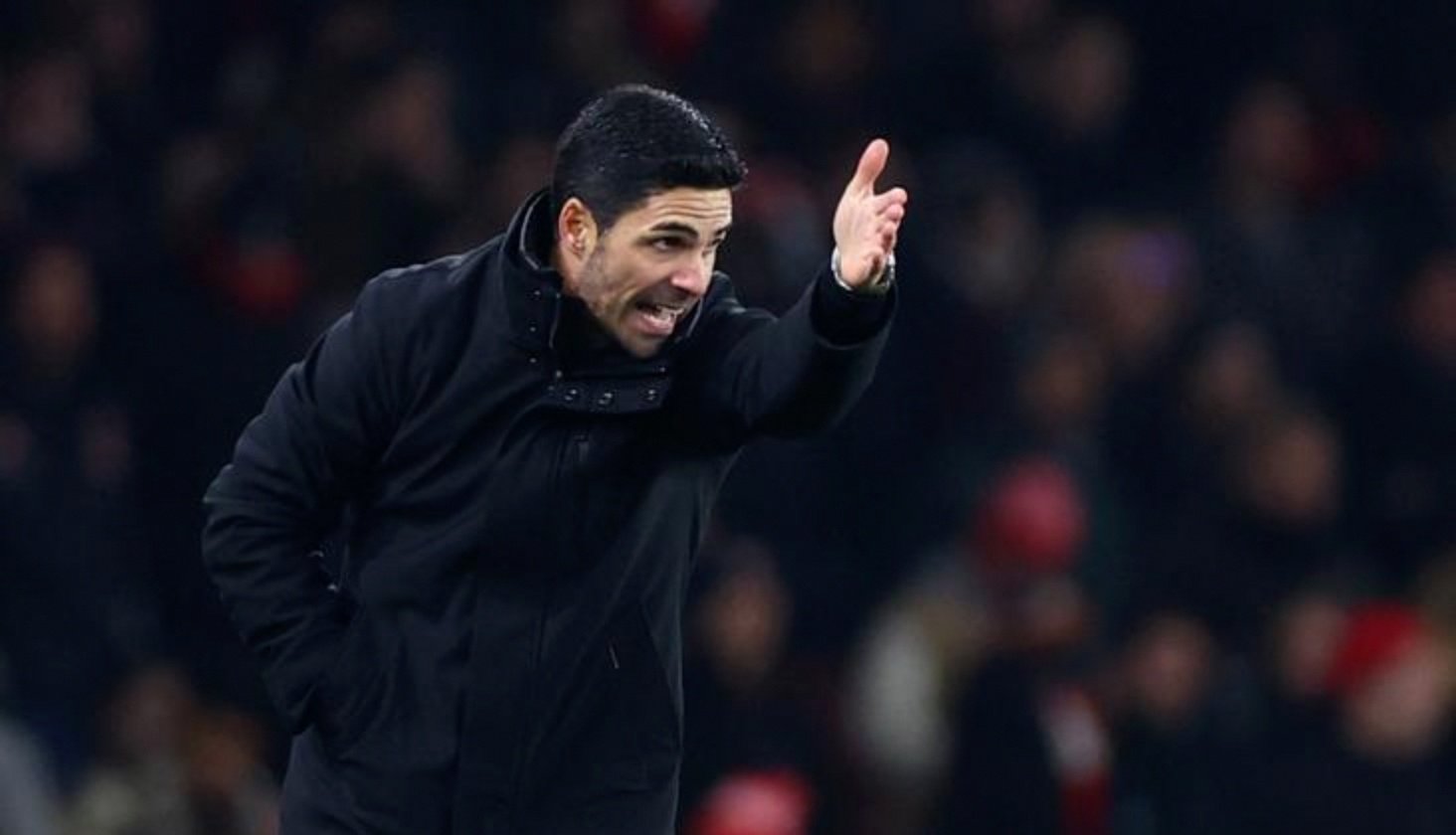 包含今晚体能课后，阿森纳豪取连胜备战欧联，底气十足，阵容厚度经受考验的词条